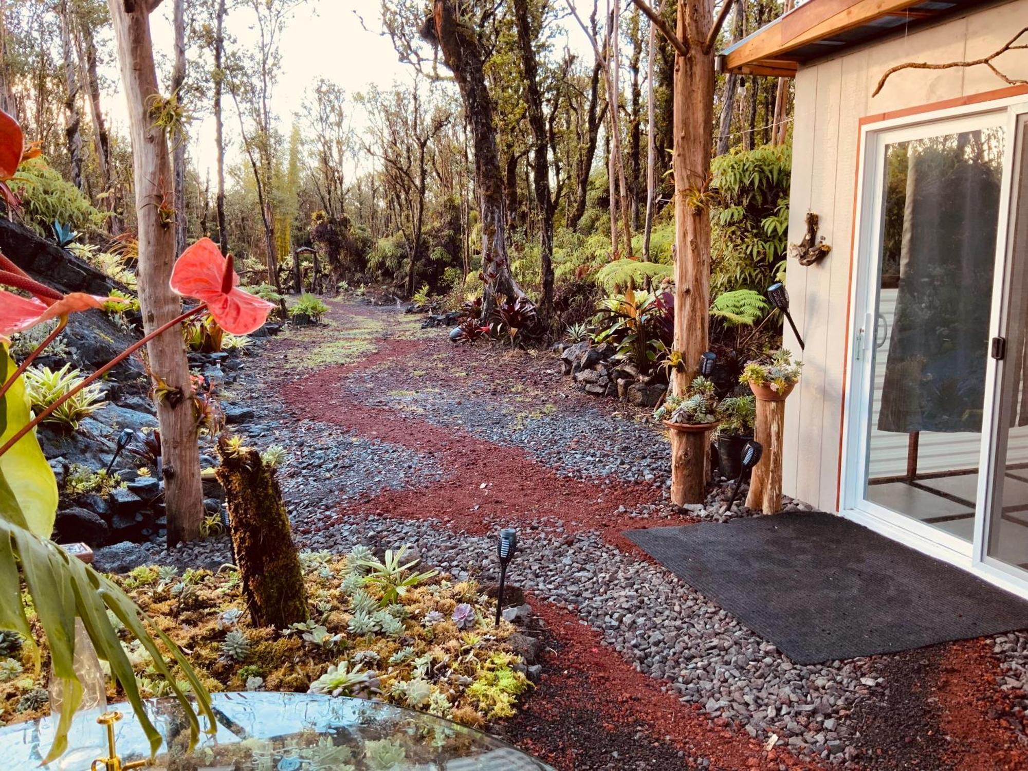 Exotic Garden Cottage At Amazing Volcano Fissure Mountain View Exterior foto