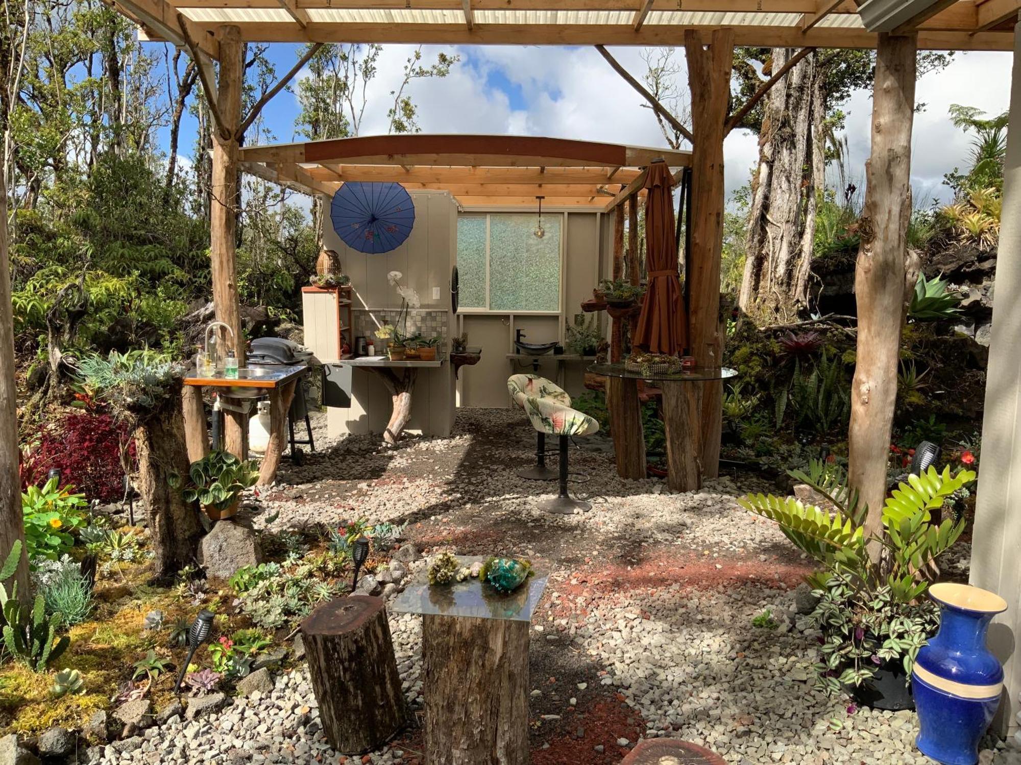 Exotic Garden Cottage At Amazing Volcano Fissure Mountain View Exterior foto