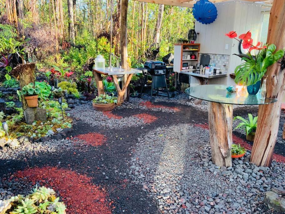 Exotic Garden Cottage At Amazing Volcano Fissure Mountain View Exterior foto